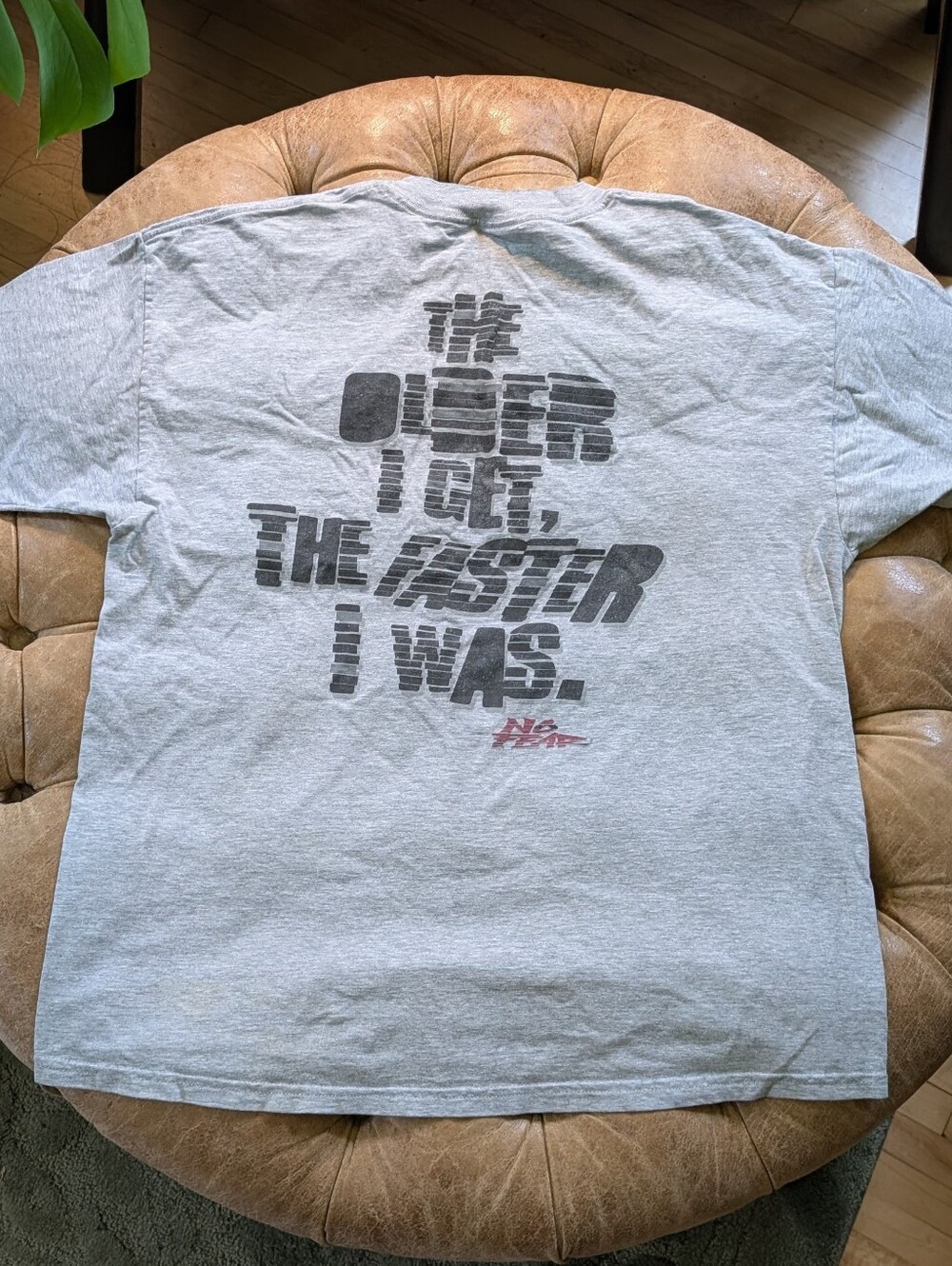 Vintage No Fear Y2K 90s Gray Heather Graphic T-shirt Size XL Older I Get Faster